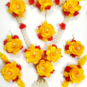 BengCraft Flower Necklace Set with Maang...